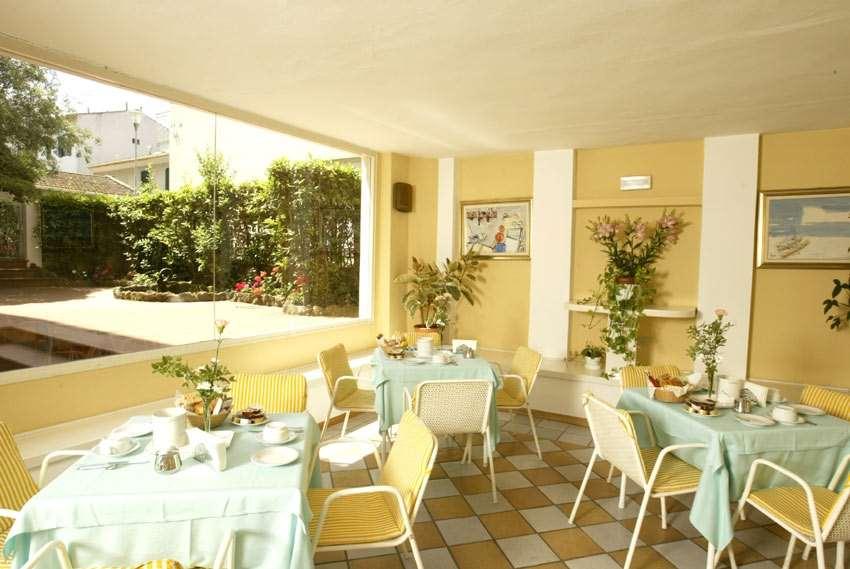 Elba Hotel Rosignano Solvay Restoran fotoğraf